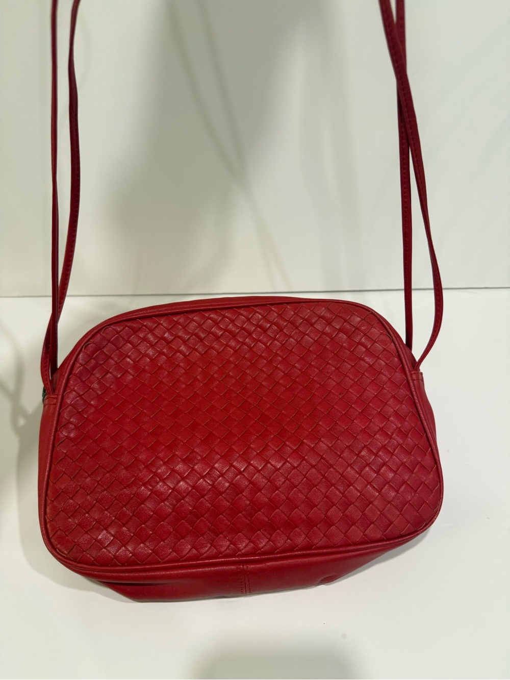 Vintage Koret Red Interwoven Leather Crossbody Camera Bag